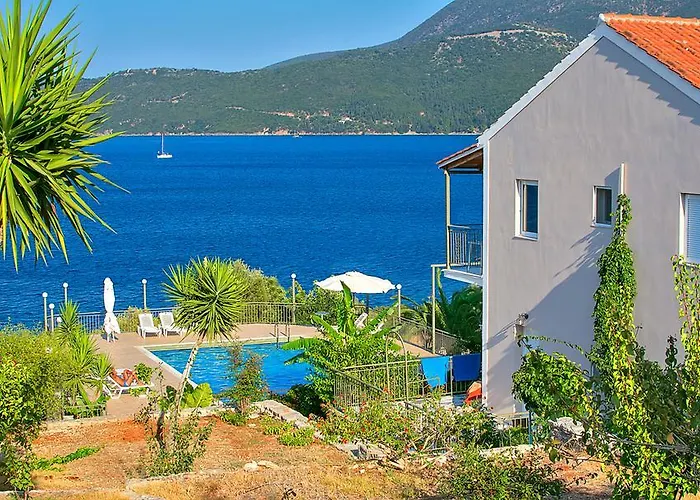 Bay アパートホテル