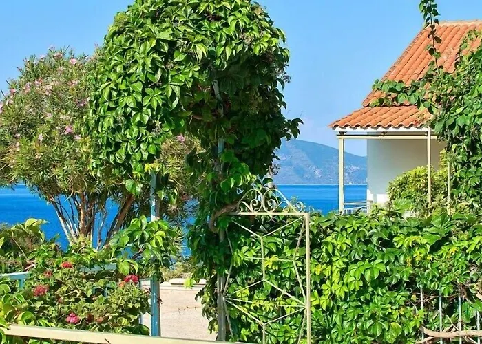 Bay アパートホテル