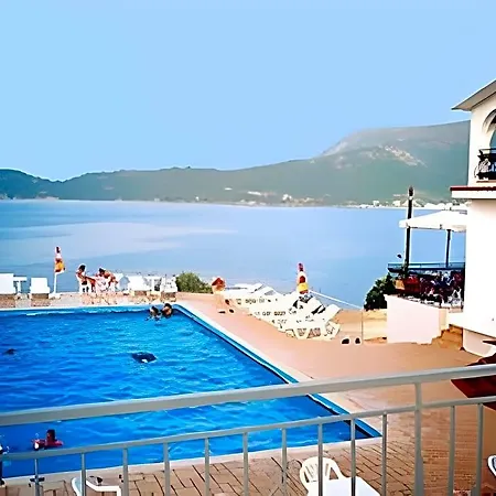 Bay Aparthotel