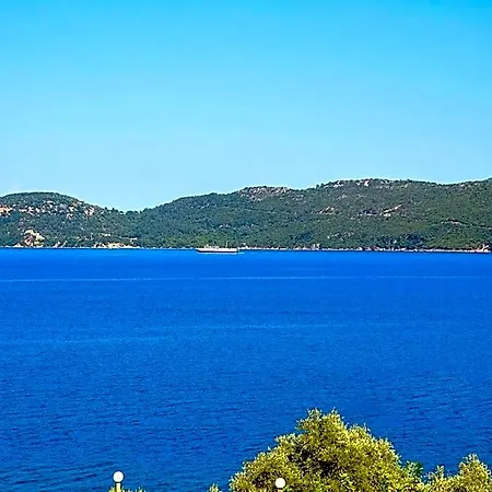 Bay Aparthotel