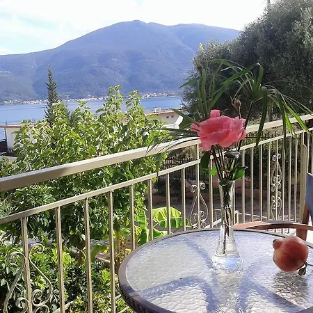 Bay Aparthotel 3*