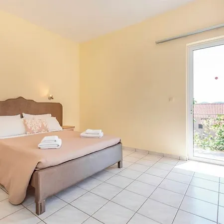 Bay Апарт-отель Сами